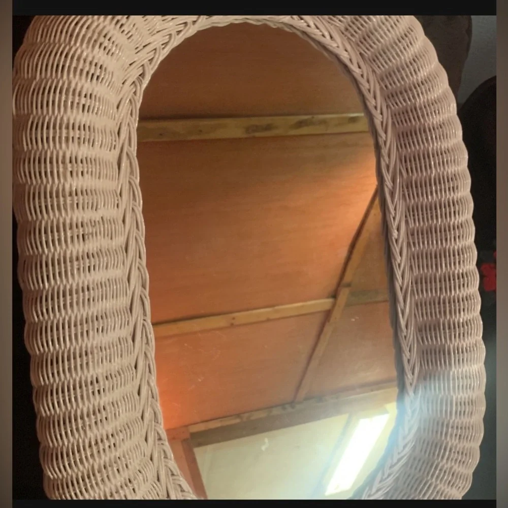 Vintage Oval Wall Mirror 32 x 23 White Wicker - Picture 2 of 3
